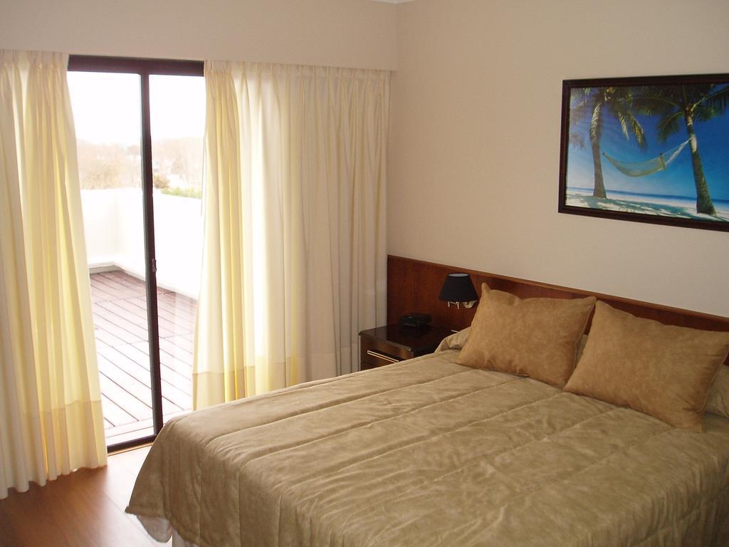 Hotel Maxim Trinidad Rum bild